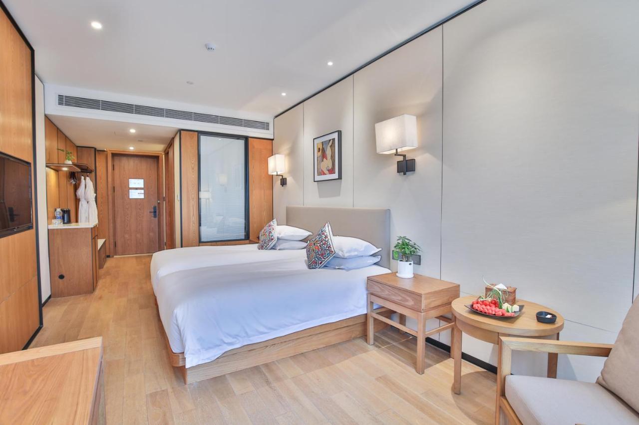 Ssaw Boutique Hotel Wenzhou Jiushan Lake Exterior photo